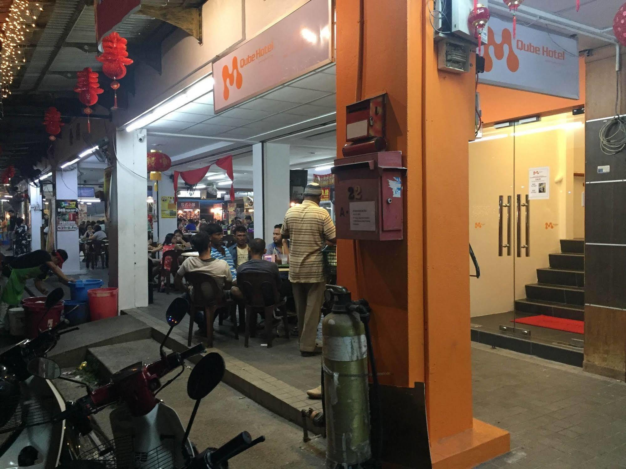 M Qube Hotel Sungai Dua Bukit Extérieur photo